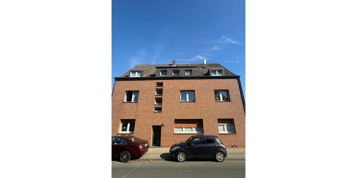 vermieten 1,5-Zimmer Dachgeschosswohnung – ca. 42 m² – renoviert 1 zimmer