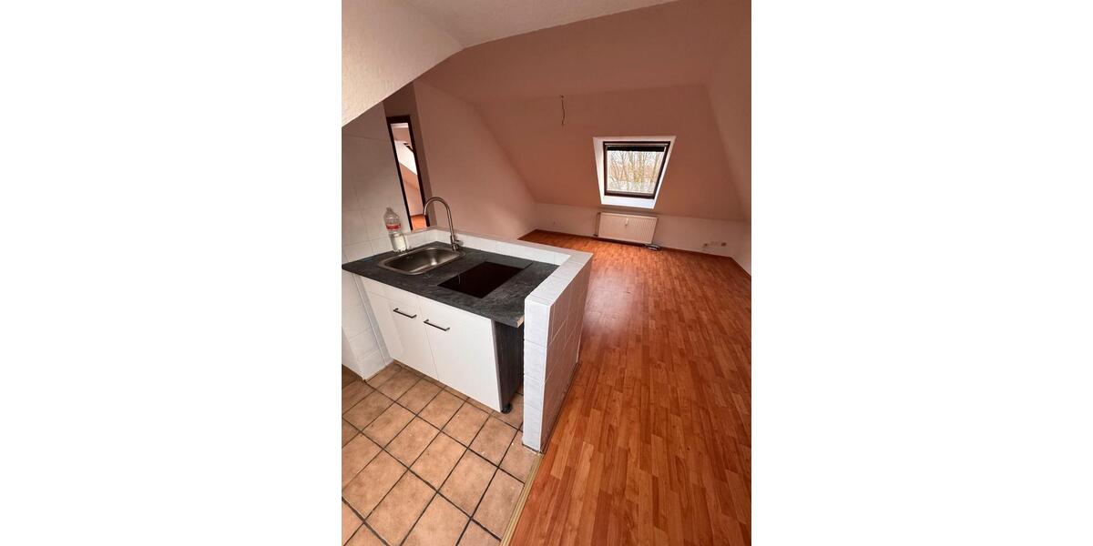 Dachgeschoßwohnung Herne Baukau - 2 Zimmer, 40 m&sup2;, 420&euro; | Angebot:26305502