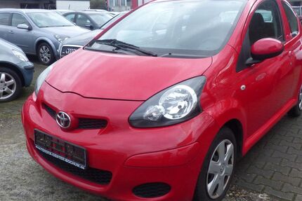 Toyota Aygo (X) 140.000 km 3.490 € Rheinberg 47495