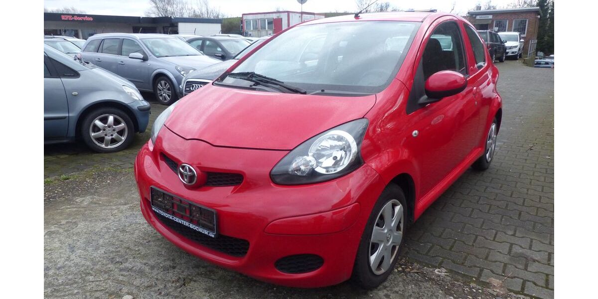 Toyota Aygo (X) 140.000 km 3.490 € Rheinberg 47495