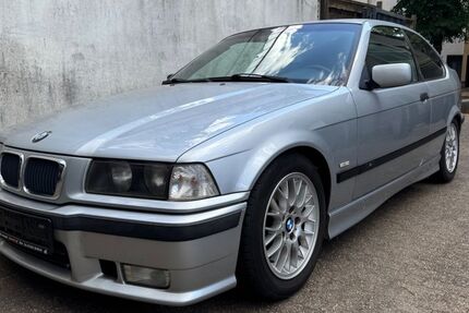 BMW 323 247.845 km 3.800 &euro; Marl 45768