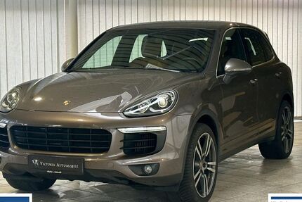 Porsche Cayenne 136.900 km 29.490 € Duisburg 47259