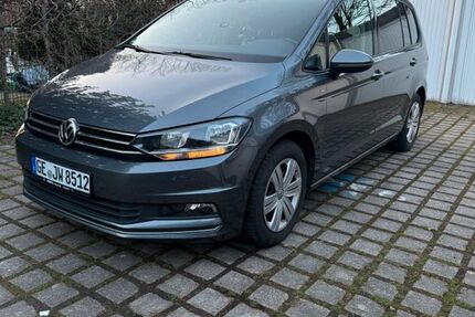 VW Touran 163.000 km 13.700 &euro; Gelsenkirchen 45889