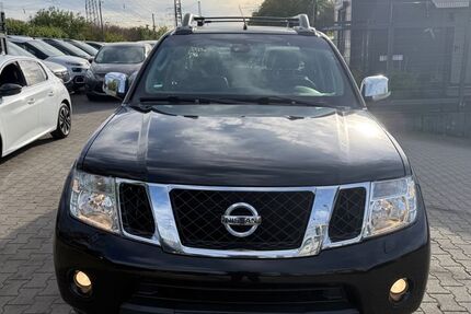 Nissan Navara 200.000 km 11.000 &euro; Bottrop 46238