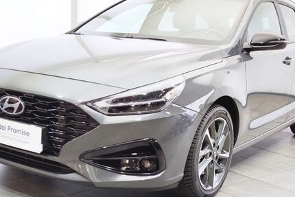 Hyundai i30 23.858 km 23.970 € Gelsenkirchen 45897