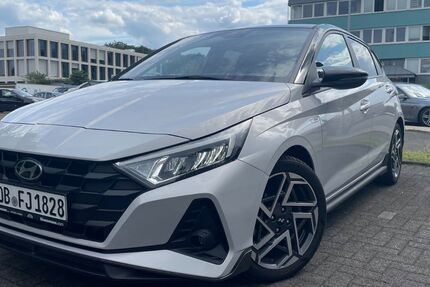 Hyundai i20 13.298 km 18.999 &euro; Mülheim 45472