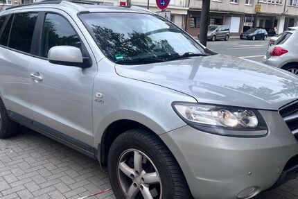 Hyundai SANTA FE 169.000 km 3.980 &euro; Recklinghausen 45657