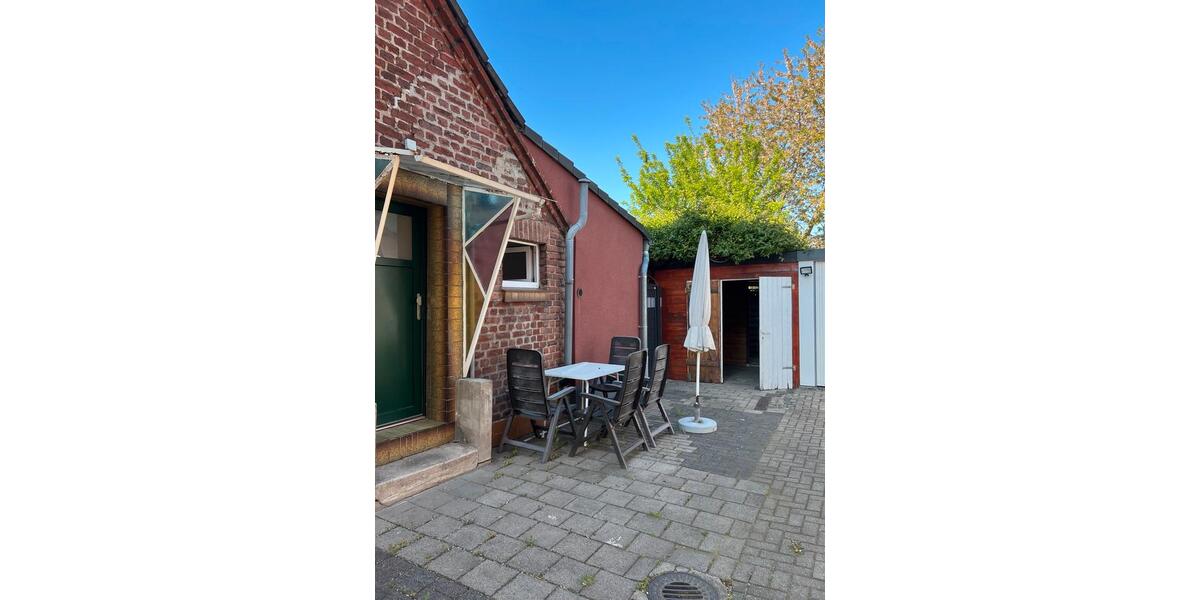 Reihenhaus Essen Stadtbezirk V - 3 Zimmer, 68 m&sup2;, 1.200&euro; | Angebot:26037343