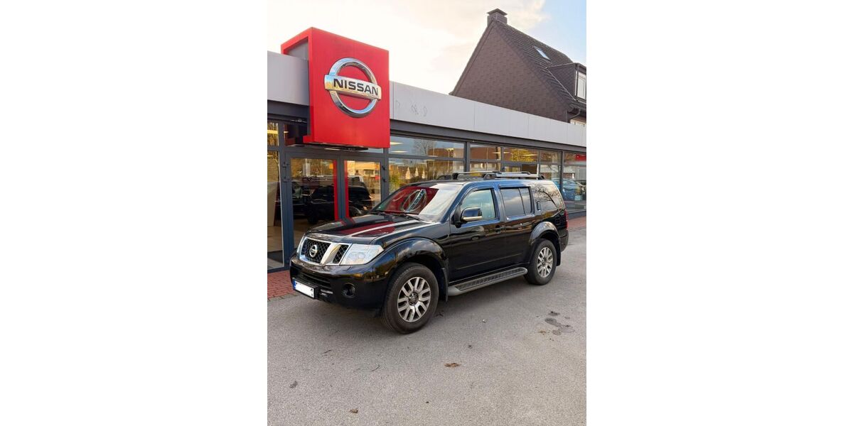 Nissan Pathfinder 250.000 km 8.490 &euro; Essen 45356