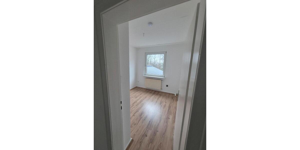 Schöne Wohnung 3 zimmer