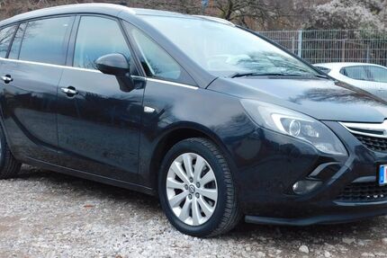 Opel Zafira 204.483 km 2.699 &euro; Mülheim 45473