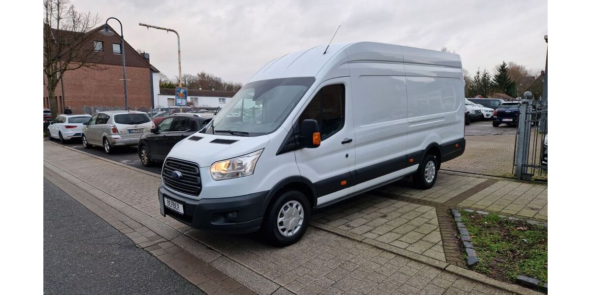 Ford Transit 112.470 km 17.590 &euro; Herten 45701