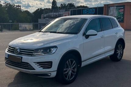VW Touareg 196.000 km 11.450 &euro; Oberhausen 46117
