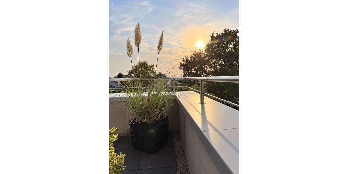 Etagenwohnung Wesel-Lackhausen Lackhausen - 5 Zimmer, 158 m&sup2;, 1.200&euro; | Angebot:27708743