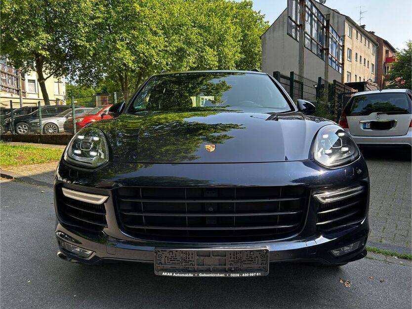 Cayenne