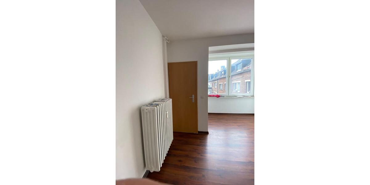 Etagenwohnung Duisburg Mittelmeiderich - 1 Zimmer, 68 m&sup2;, 99.000&euro; | Angebot:25611402