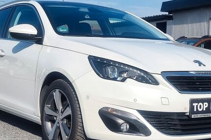 Peugeot 308 101.705 km 7.950 &euro; Duisburg 47178