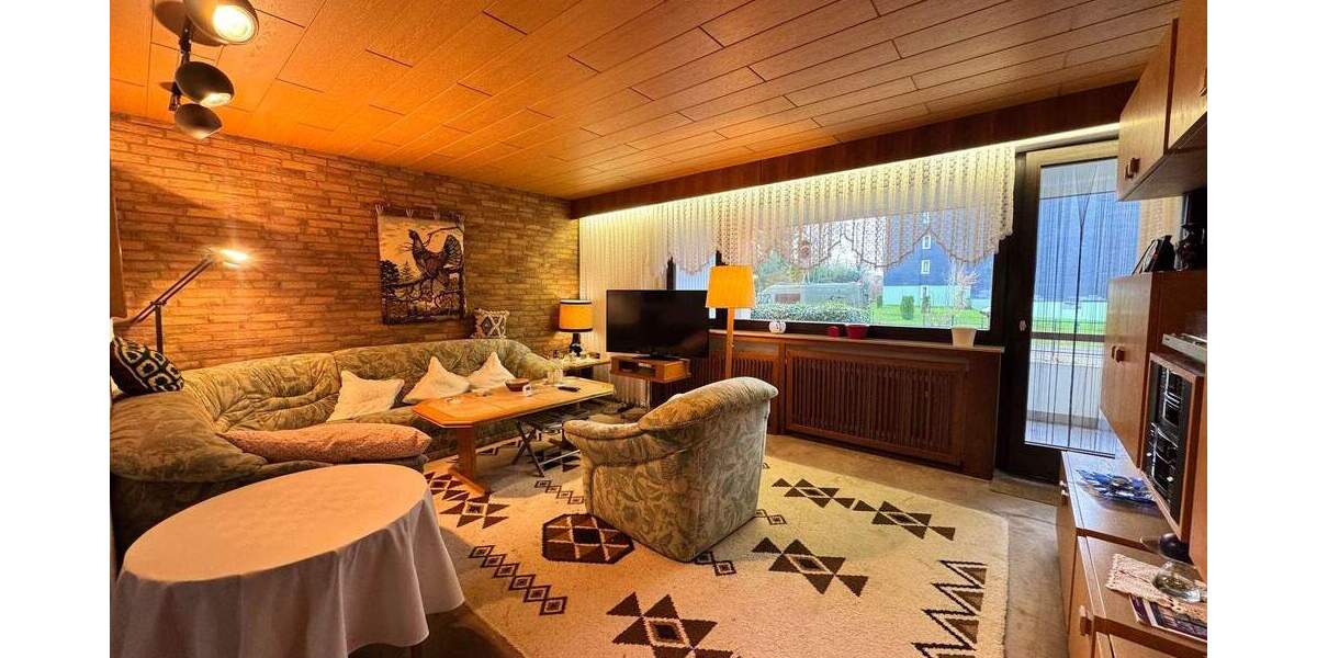 Siebziger Charme mit Potenzial und durchdachter Raumaufteilung 3 zimmer