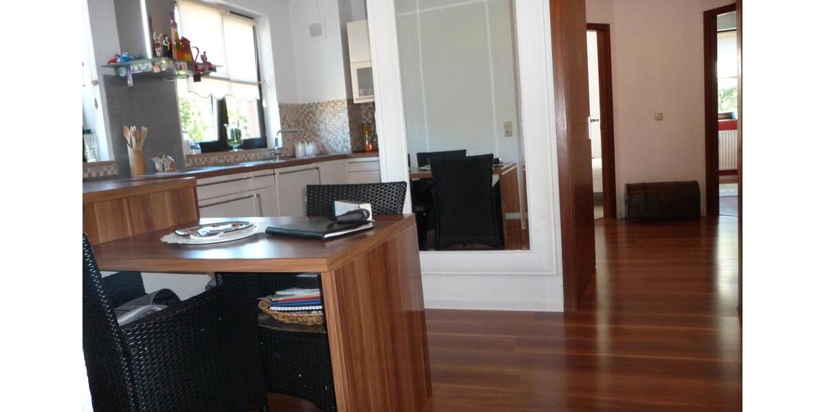 Etagenwohnung Duisburg Duisburg-Mitte - 3 Zimmer, 82 m&sup2;, 249.000&euro; | Angebot:26903178