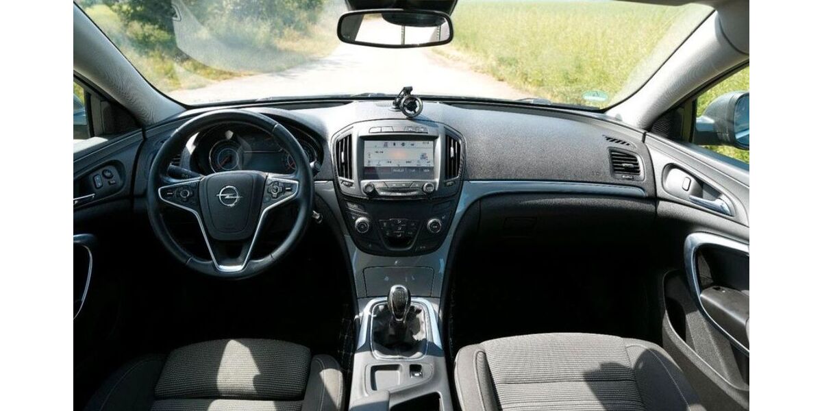 Opel Insignia 124.000 km 7.700 &euro; Bochum 44894
