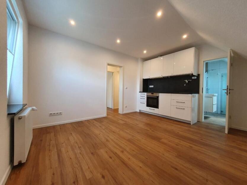 33qm 2 Zimmer 1.OG inkl. Einbauküche, Smart Home, Azubi Studenten zimmer