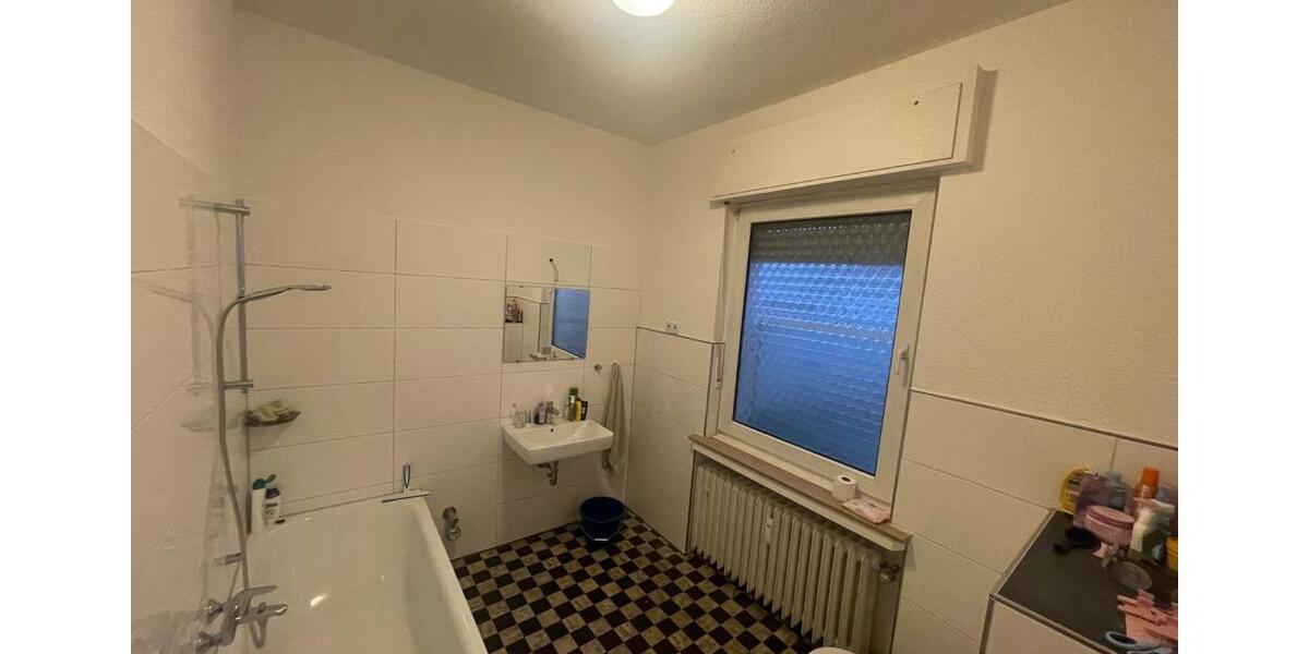 Dachgeschoßwohnung Recklinghausen - 1 Zimmer, 20 m&sup2;, 260&euro; | Angebot:25374954