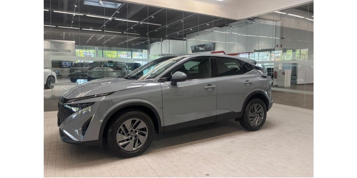 Nissan Qashqai 20.668 km 25.880 &euro; Oberhausen 46049