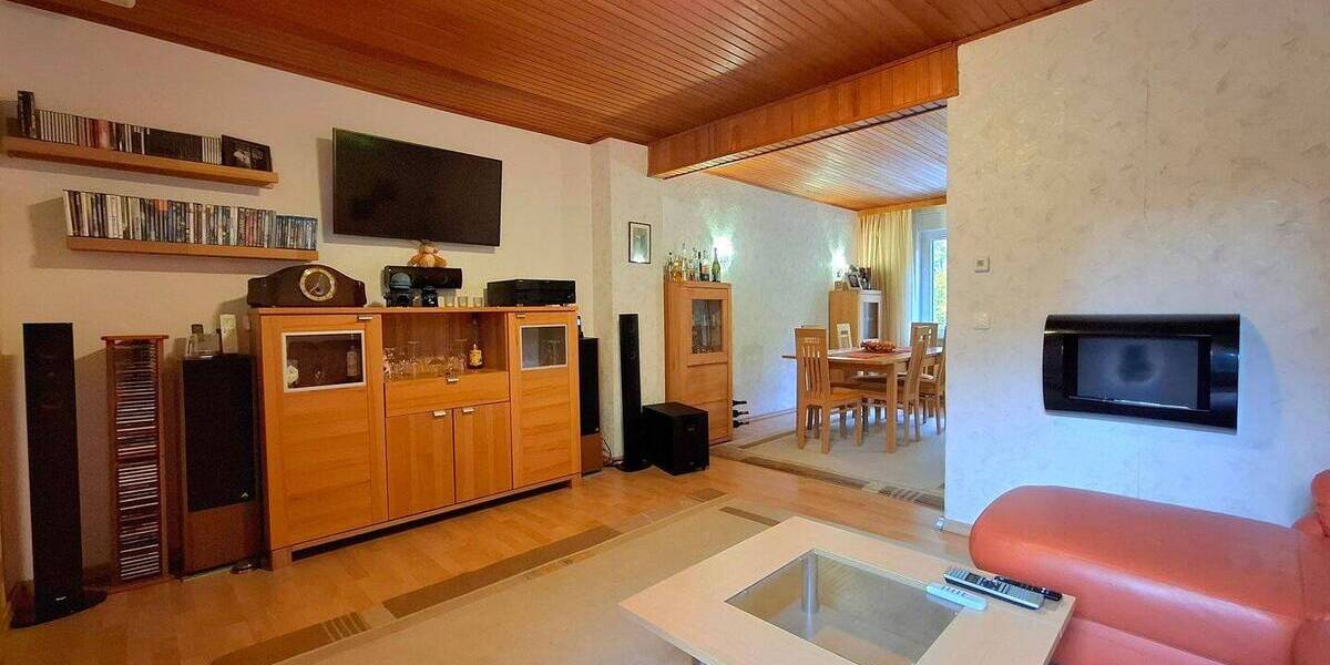 Reihenmittelhaus Bochum Weitmar - 5 Zimmer, 115 m&sup2;, 399.000&euro; | Angebot:26190380