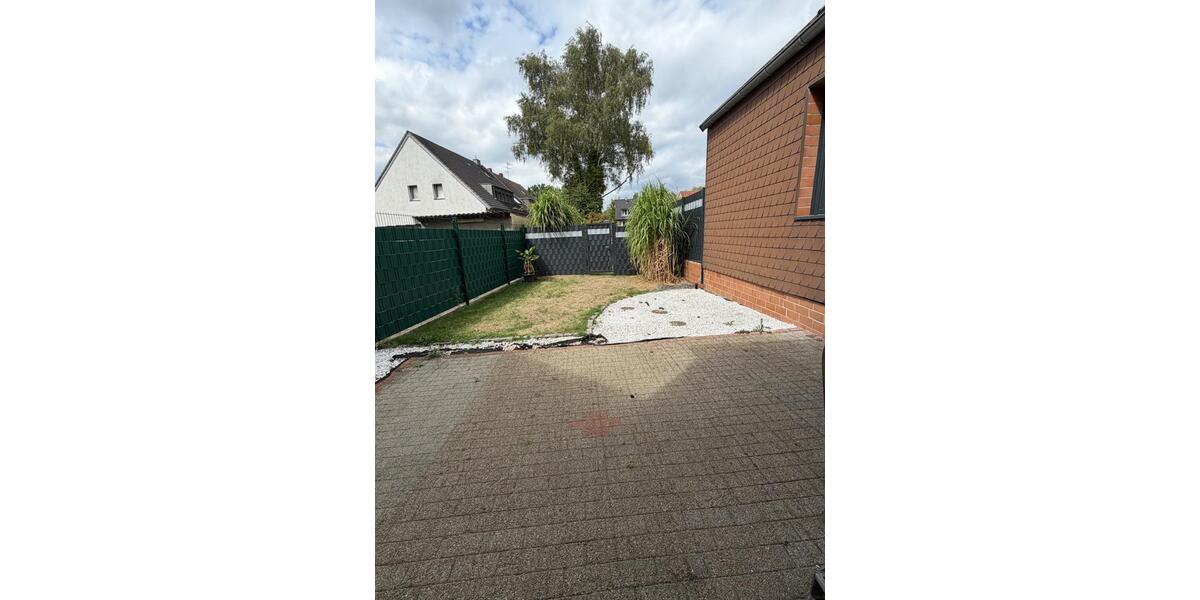 Doppelhaushälfte Oberhausen Alsfeld - 4 Zimmer, 95 m&sup2;, 1.235&euro; | Angebot:27615641