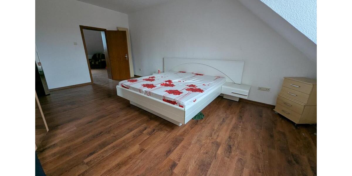Sehr schöne 55 qm DG-Wohnung in GE Bulmke zu verkaufen 2 zimmer