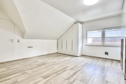 Wohnung Ratingen - 2.5 Zimmer, 117 m&sup2;, 1.530&euro; | Angebot:26316972