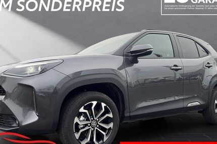 Toyota Yaris Cross 2.604 km 27.490 &euro; Dinslaken 46537