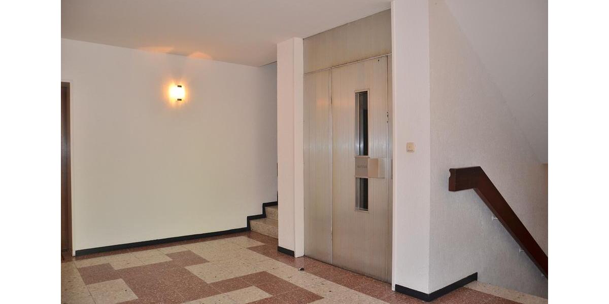 Helle 2-Zimmerwohnung mit großem Balkon in Uni-Nähe! 2.5 zimmer