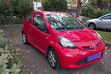 Toyota Aygo (X) 154.500 km 950 &euro; Recklinghausen 45661