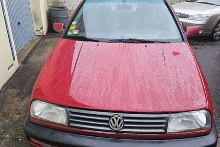 VW Jetta 185.000 km 2.800 &euro; Essen 45143