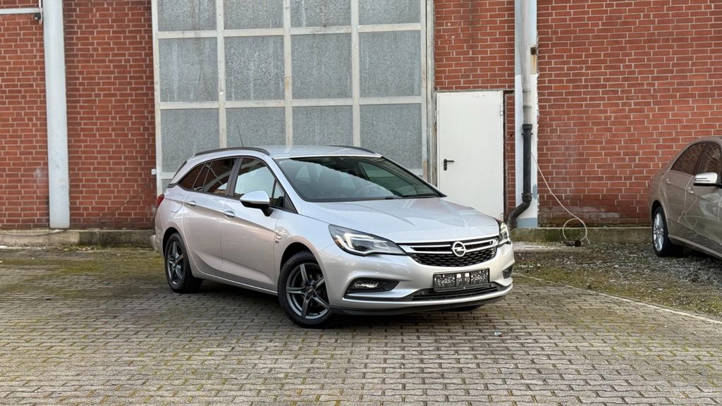 Opel Astra 103.586 km 8.899 &euro; Oberhausen 46049