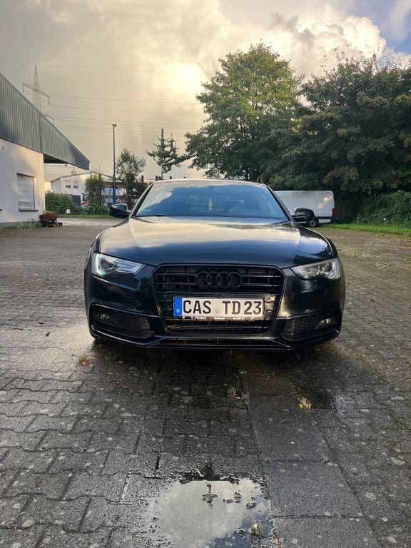 Audi A5 171.000 km 11.900 € Castrop-Rauxel 44575