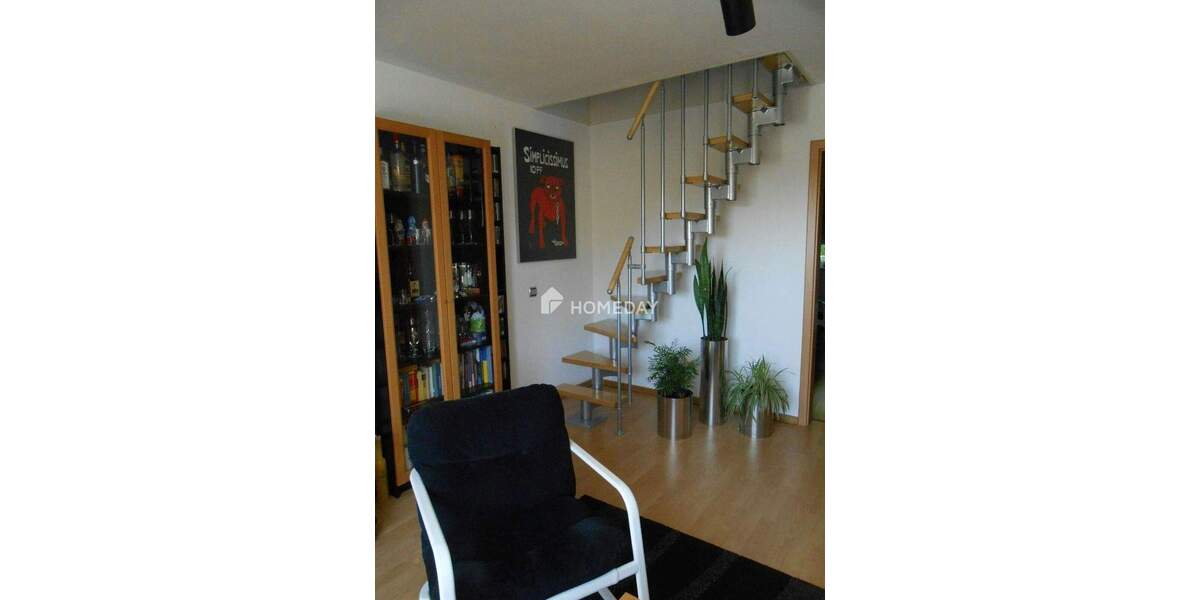 Charmante Doppelhaushälfte mit großem Grundstück und modernem Wohnkomfort 6 zimmer