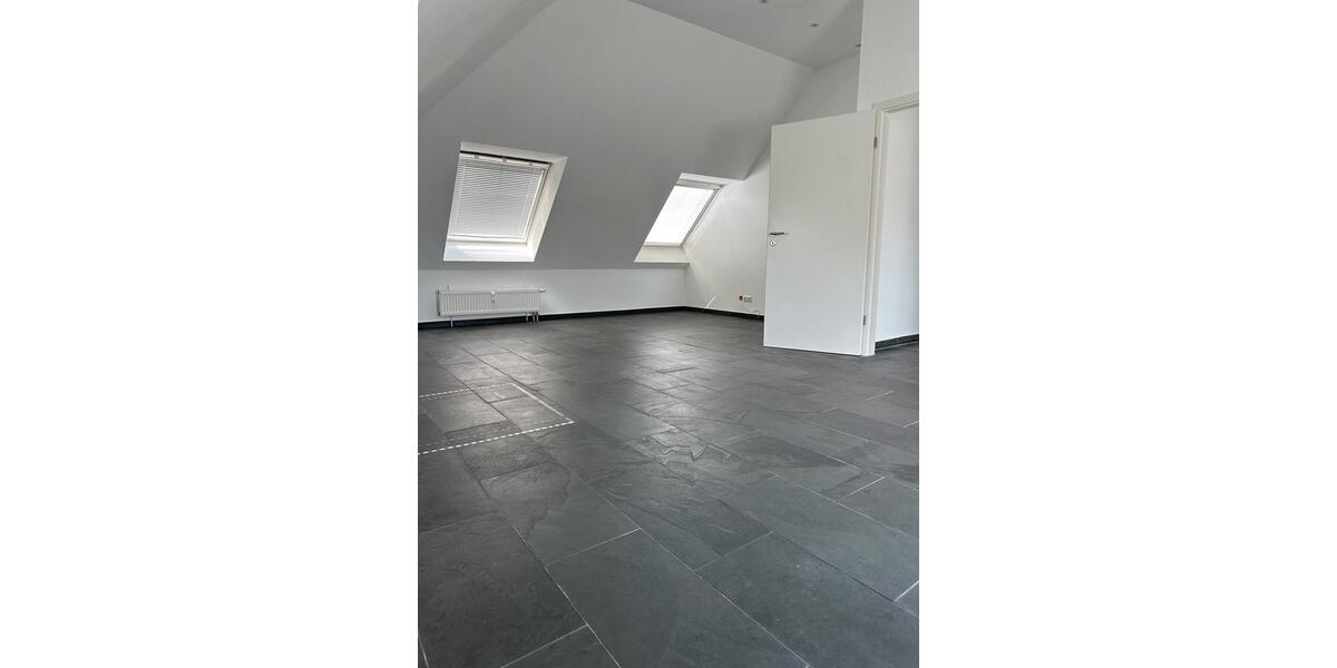 Einfamilienhaus Bochum Bochum-Südwest - 6.5 Zimmer, 200 m&sup2;, 1.952&euro; | Angebot:27615731
