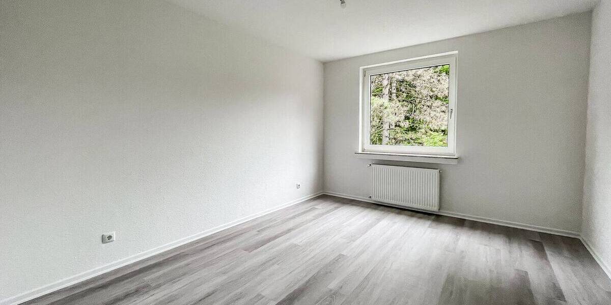 Etagenwohnung Bochum Langendreer - 4 Zimmer, 98 m&sup2;, 1.000&euro; | Angebot:26486176