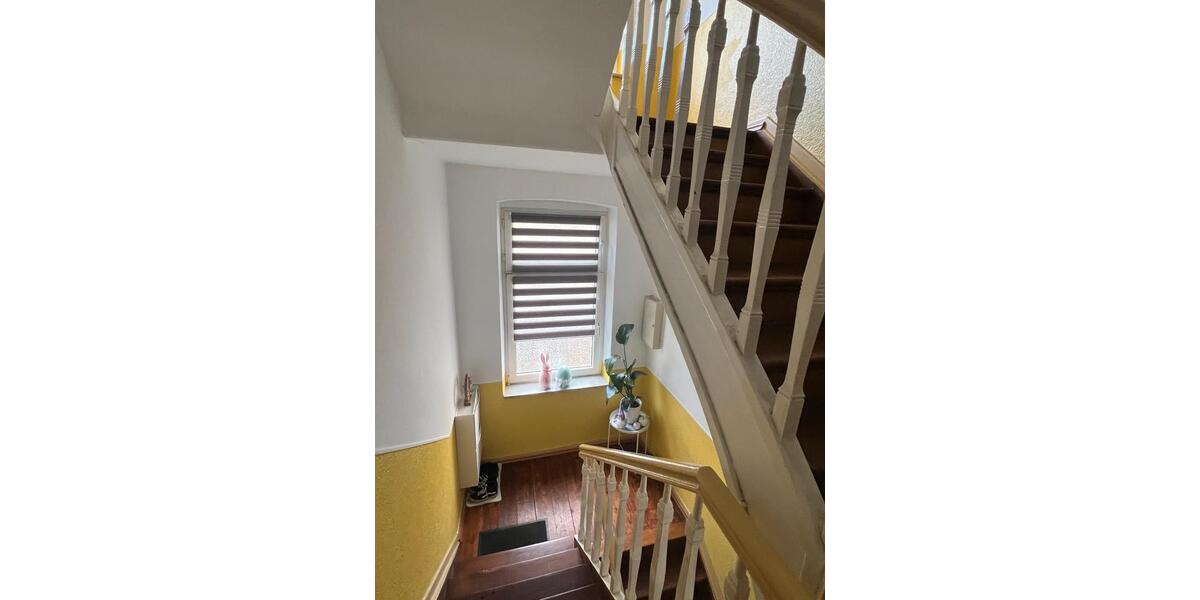 Mehrfamilienhaus, Wohnhaus Duisburg Mittelmeiderich - 7 Zimmer, 227 m&sup2;, 355.000&euro; | Angebot:26951349