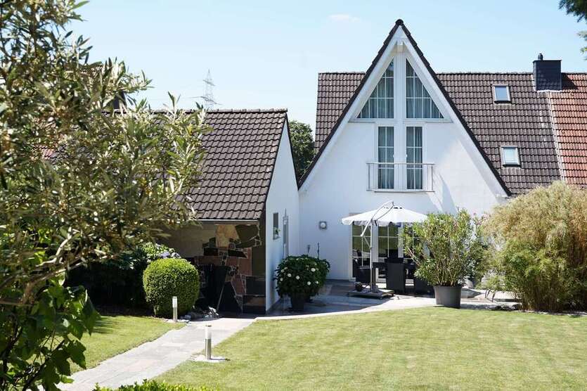 Haus zum Kaufen in Bochum 690.000 € 174 m²
