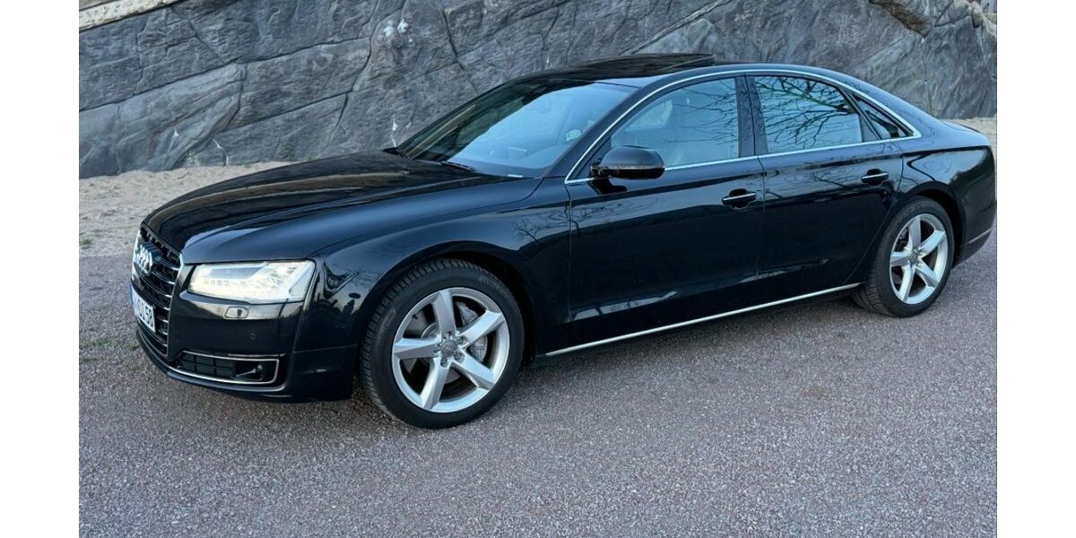 Audi A8 200.750 km 21.800 &euro; Dinslaken 46537