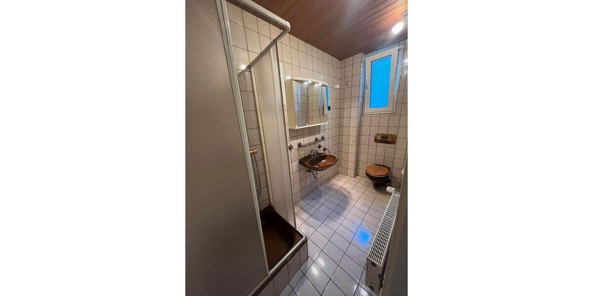Einfamilienhaus Duisburg Mittelmeiderich - 4.5 Zimmer, 192 m&sup2;, 320.000&euro; | Angebot:27200480