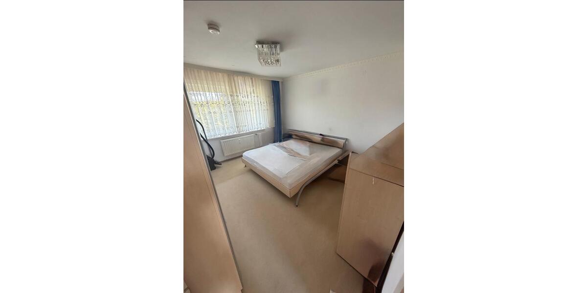 Etagenwohnung Mülheim an der Ruhr - 4 Zimmer, 67 m&sup2;, 120.000&euro; | Angebot:26977247