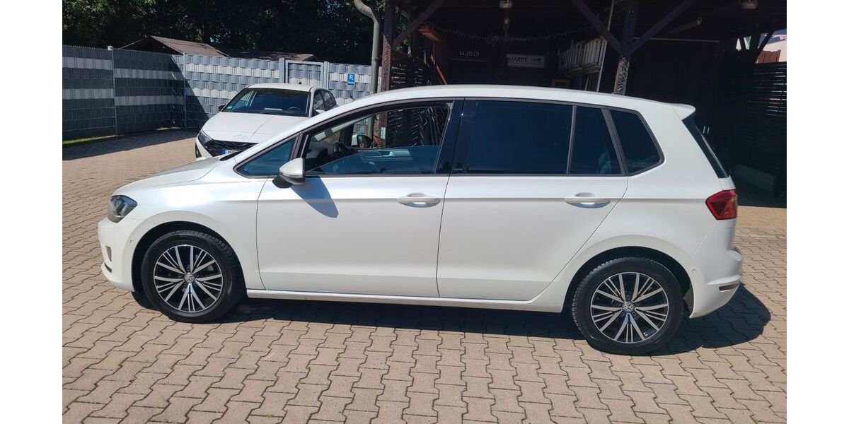 VW Golf Sportsvan 48.750 km 13.300 &euro; Herten 45701