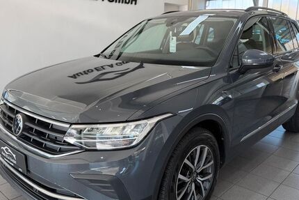 VW Tiguan 77.000 km 25.990 &euro; Heiligenhaus 42579