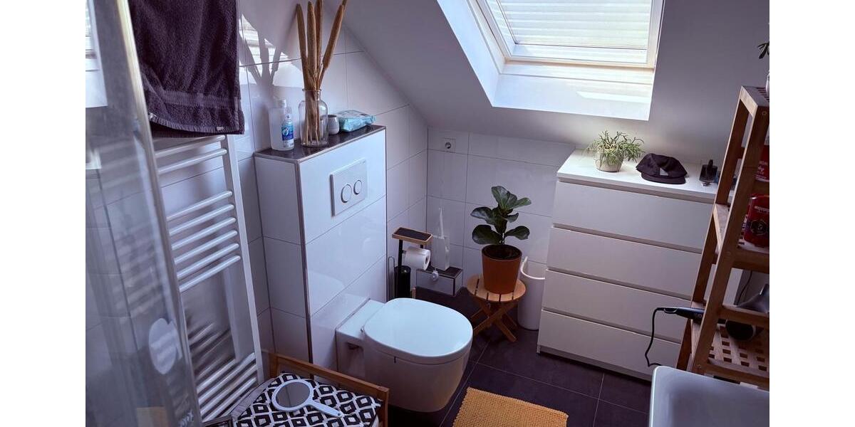 Dachgeschoßwohnung Rheinberg - 3 Zimmer, 48 m&sup2;, 115.000&euro; | Angebot:26181705