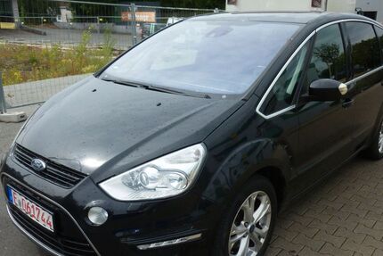 Ford S-Max 187.000 km 5.985 &euro; Essen 45144