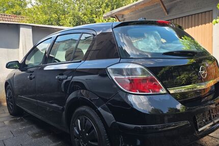 Opel Astra 235.000 km 2.999 &euro; Herne 44653